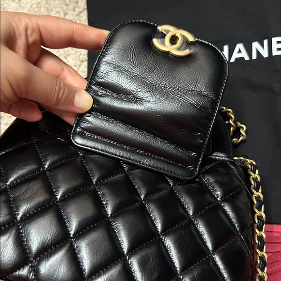 Chanel small Kelly bag. Black calf leather - Picture 16 of 17